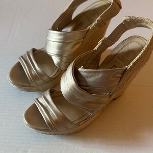 Elegant Gold Wedge Shoes Size 7